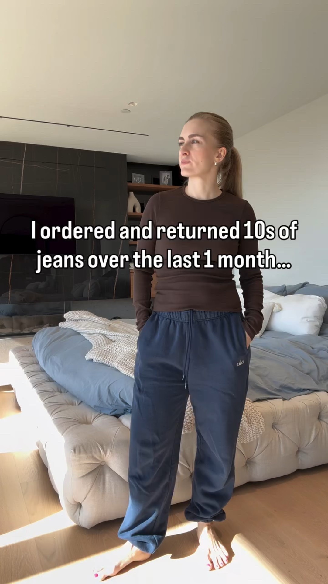 I got them in 5 min between my kids school pickups! 

I tried so many jeans in Zara, Nordstrom, Reformation, but I didn’t think about that one brand that I love for kids, but didn’t look into their women’s jeans! 

They fit perfectly, cost 50 dollars and they offer free alterations in store if you need 🙌
I’m usually size 28-29, I got these in 28 and they fit perfectly and sit on hips. I didn’t do alteration, I like it as is, but there are also options of the same jeans in small/regular/tall variations!

#momstyle #momjeans #barreljeans #momlife #momfashion