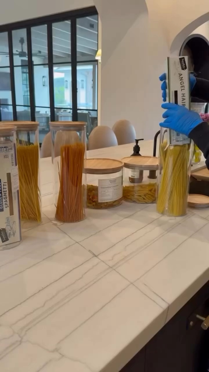 Love the classics? We do too. We have a full-time team dedicated to sourcing the best products for each client. And we are so thankful for brands we love like @williamssonoma that have elevated solutions to match our vision! 

Looking to elevate your space? See the link in our bio to get your hands on these beauties.

Project: #theGSRadiantRidge (Coming soon!) 
📷: @reganmortonphotography 

#pantryorganization #williamssonoma #luxuryhomes #pantrygoals #neatmethod #curatedhome #homegoals #interiordesign