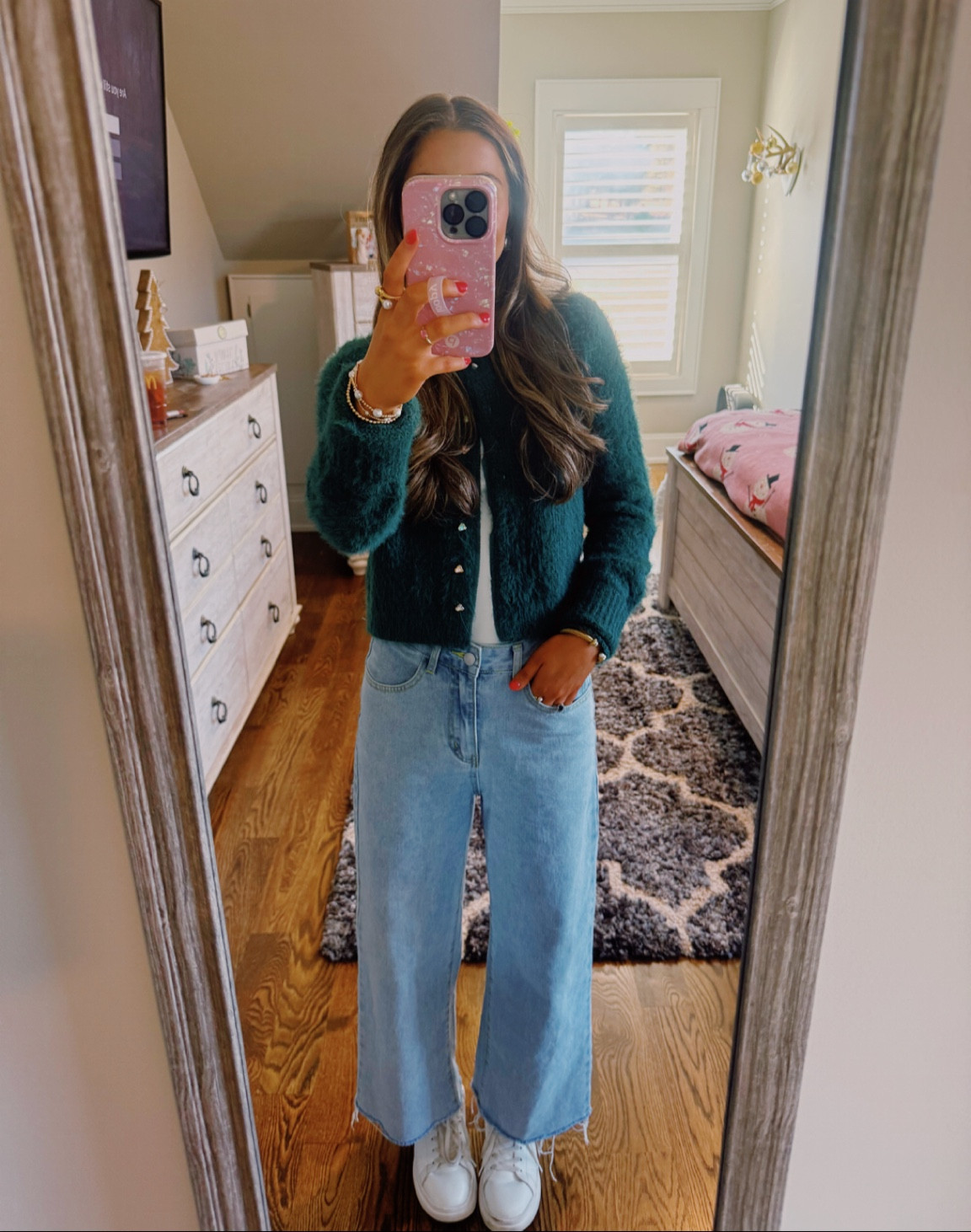 Love this festive outfit 🎄🎄🎄

#LTKHoliday #LTKStyleTip #LTKSeasonal