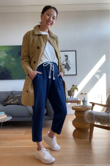 Affordable mom on the go look!

-Oversized quilted jacket (on sale for $45
-Long sleeve tunic sweater
-Navy draw string joggers
-Hoka running shoes

#winteroutfits
#casualworkwear
#loungewear

#LTKunder50 #LTKSeasonal #LTKsalealert