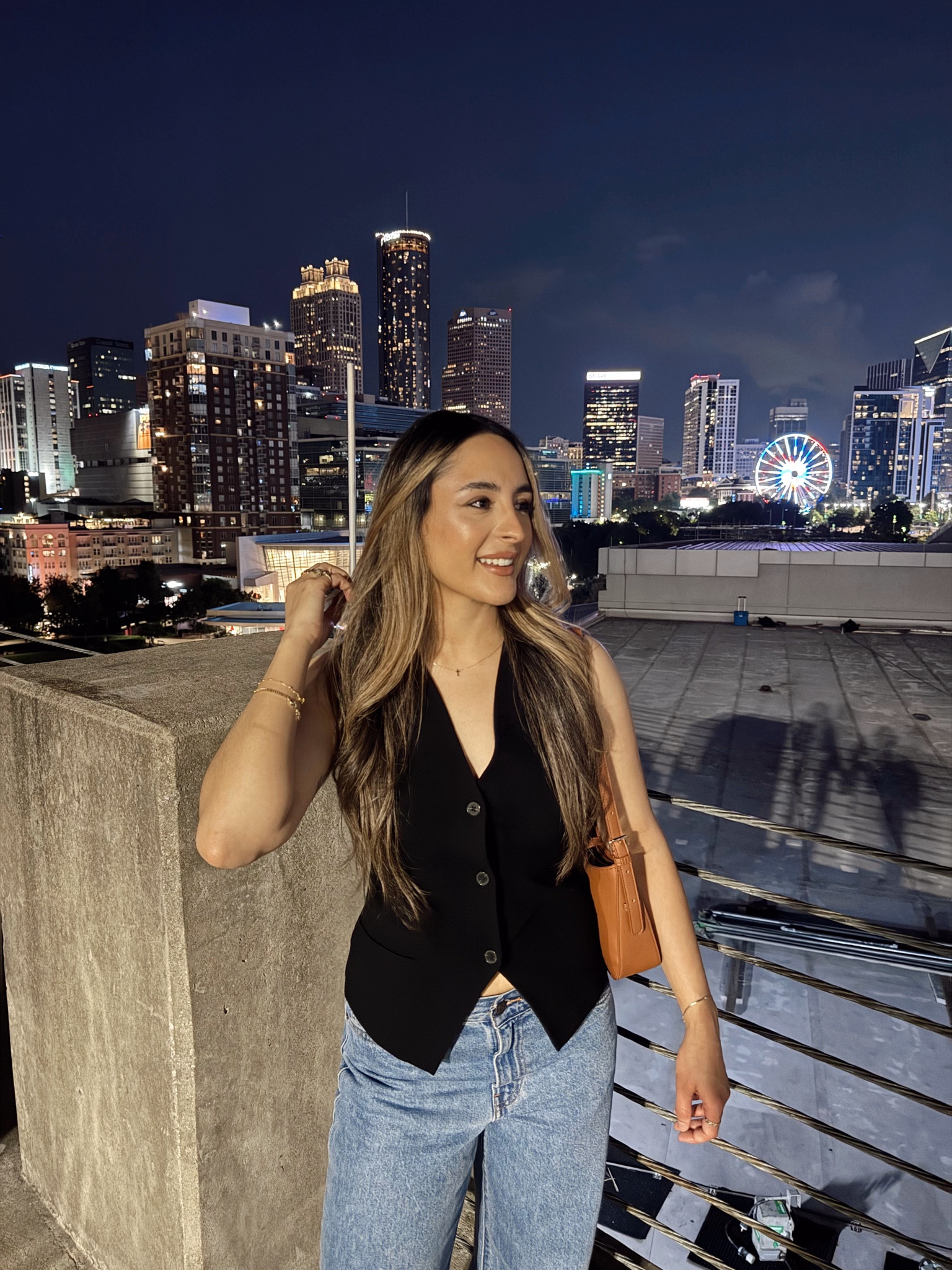 This best from Aritzia is so good!! Such good quality. The jeans are my favorite Levi’s 💗

#LTKFindsUnder100 #LTKStyleTip