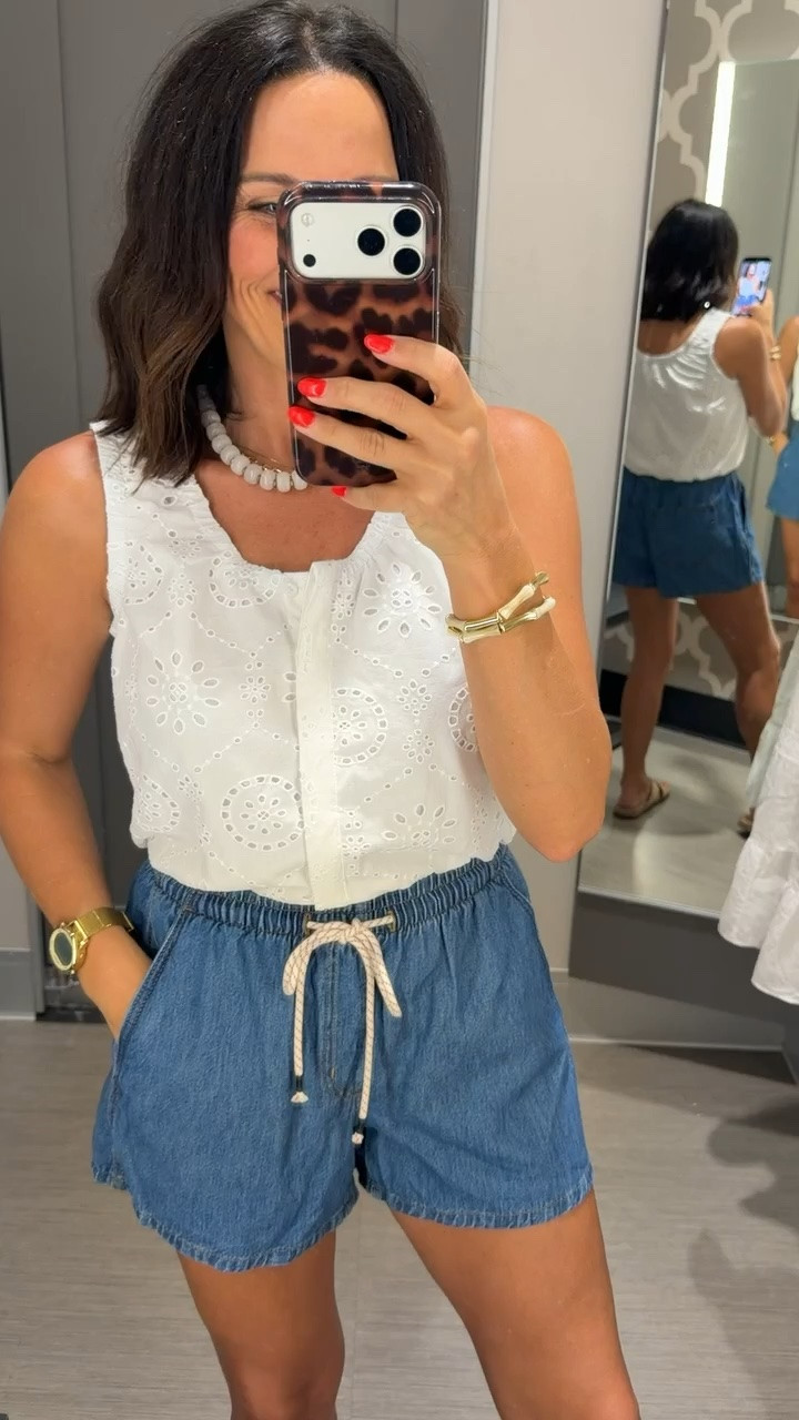 Love this easy summer outfit!

Wearing an XS.
5’3” for reference.

#TargetStyle #TargetFinds #TargetFashion #SummerOutfit #EyeletTop #ChambrayShorts #AffordableStyle #EverydayOutfit #LTKStyle #OOTD