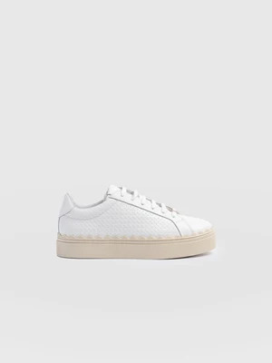 Brook Scallop Trainer - White | Saint + Sofia UK