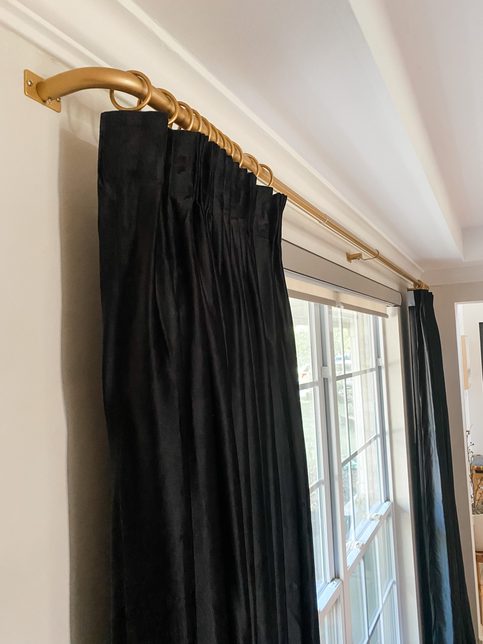 Add some luxe to you space with these black out velvet curtains and blackout curtain rod.

#curtians #blackvelvet #blackcurtains #minimalistcurtainrod #simplecurtain rod #curtainrod #transitionaldecor

#LTKSeasonal #LTKstyletip #LTKhome