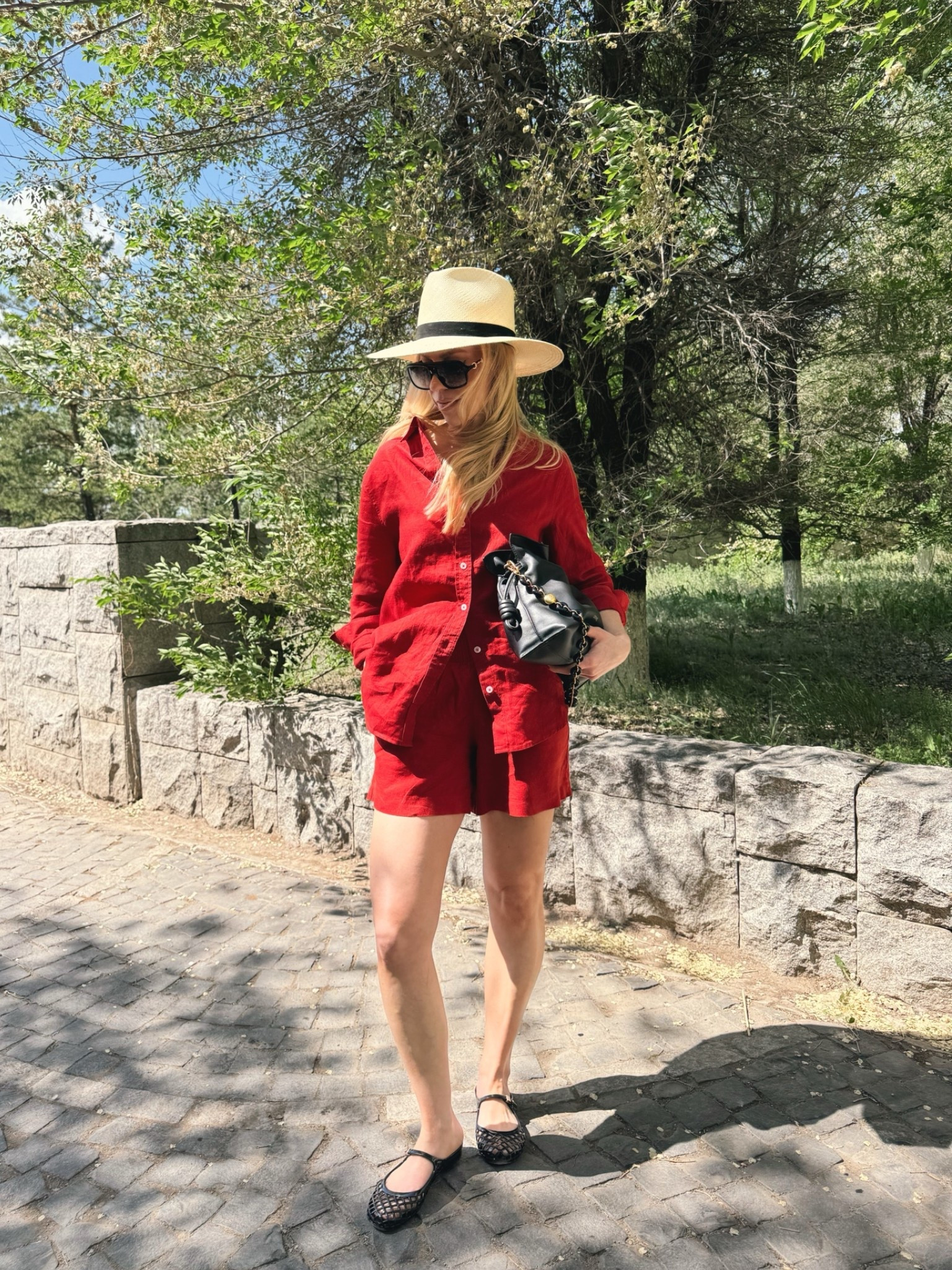 This linen set from @Quince is so chic - the one you’ll want to wear all summer! Under $75 and comes in lots of colors (this red is going to sell out so hurry 💨)

#LTKTravel #LTKSeasonal #LTKOver40