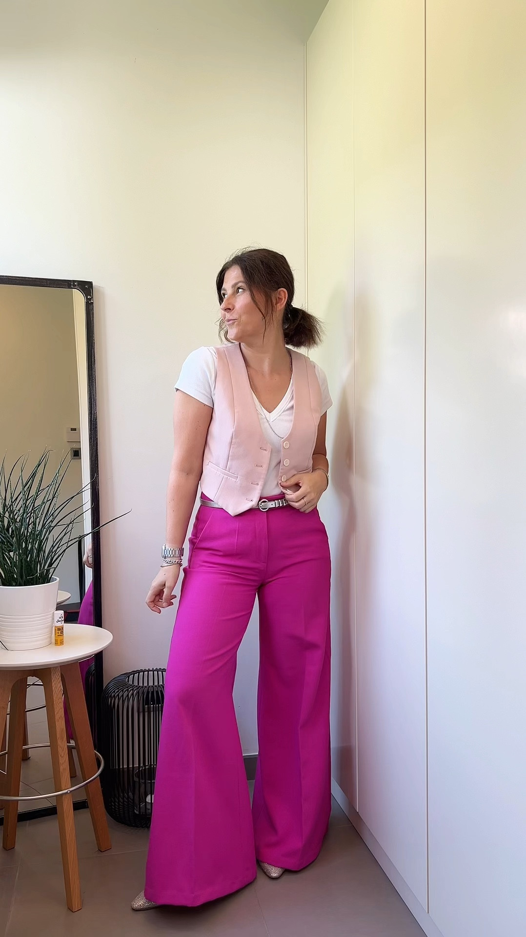 Starting the week on a bright note – because who needs coffee when your outfit pops this much? 

Who am I kidding? I love my morning coffee. 

Happy Monday – if the coffee doesn’t wake you up, the outfit will! 

Pink trousers - fits TTS, I wear size 10

#LTKStyleTip #LTKWorkwear #LTKOver40