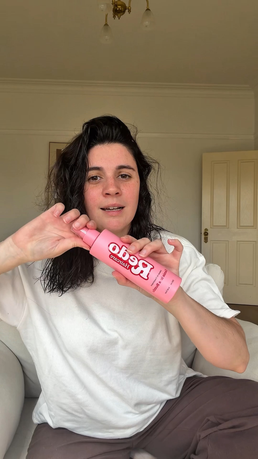 Affordable, good quality leave in spray for those fuss free hair days! such a good find! 