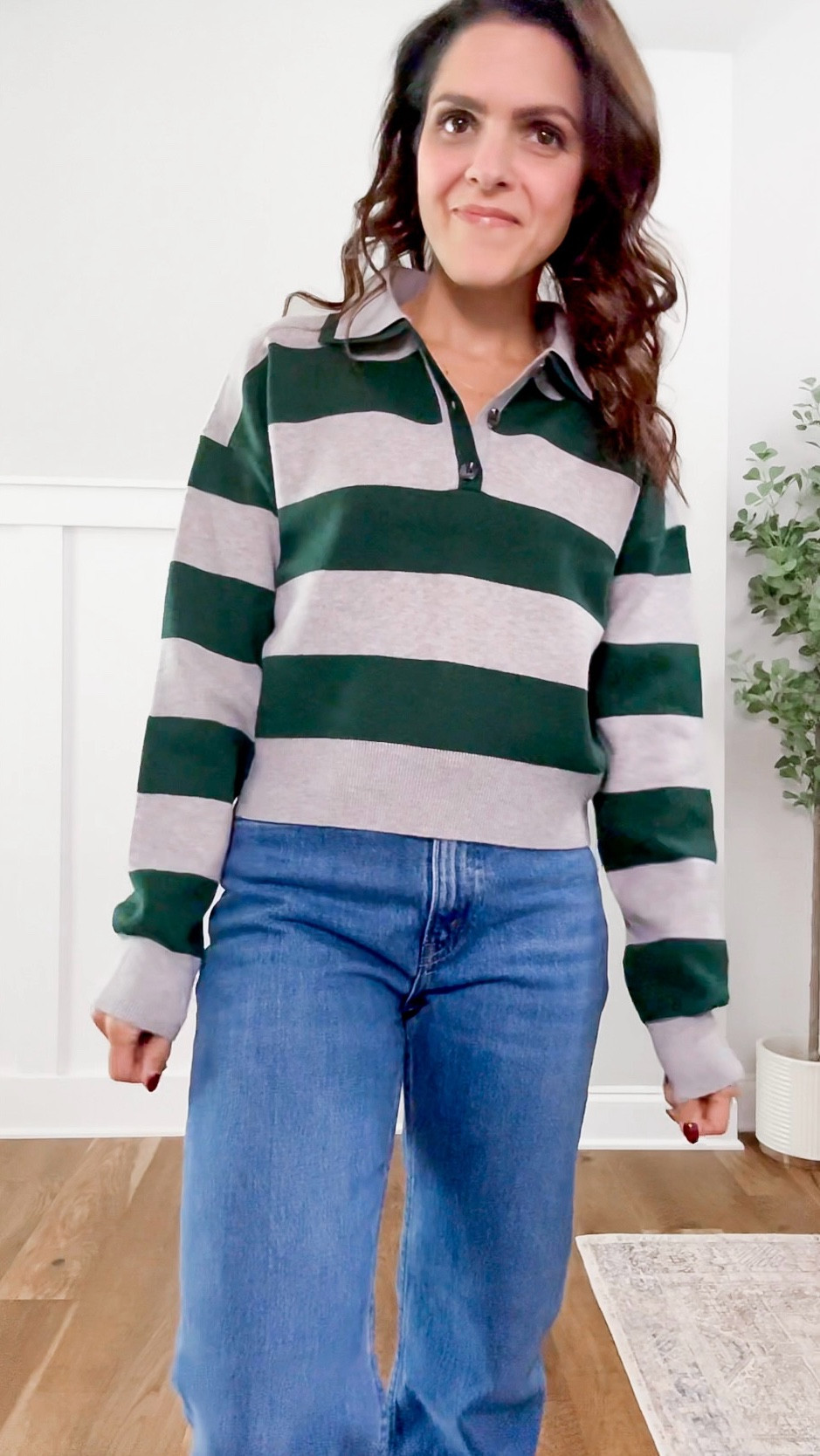 Monthly outfit planner SEPTEMBER: Summer to Fall outfits | straight jeans, rugby shirt, loafers, leather tote, trench coat 

#summertofall #transitionalstyle #falloutfit #classicstyle 


#LTKStyleTip