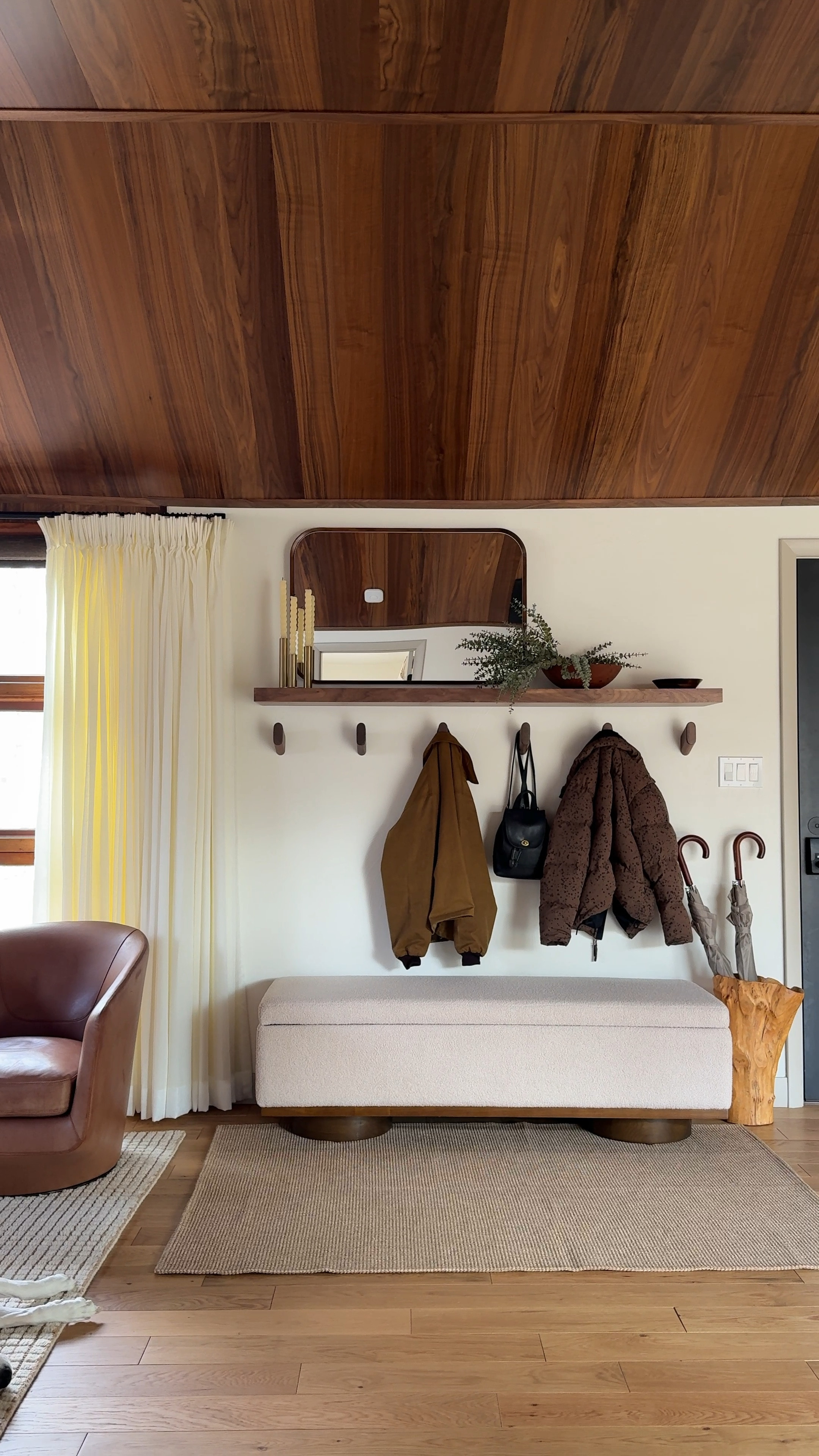 A bench with storage + hooks = instant mudroom! I curated a collection of the most handsome storage benches from @wayfair, and I’m sharing them below!

#wayfair #wayfairpartner 

#LTKHome