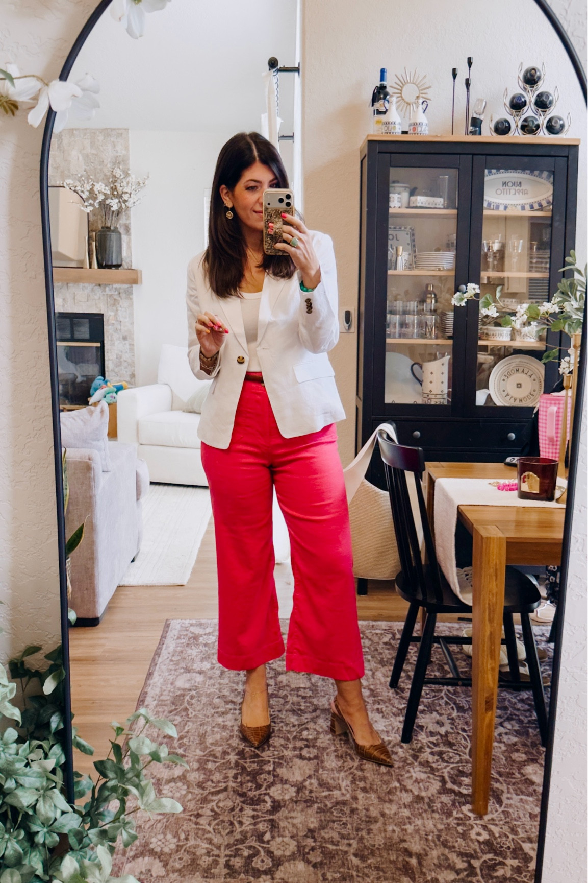 What I wore to work
Blazer-medium
Tank-medium
Linen cropped pant-29 tall 

#LTKMidsize #LTKSaleAlert #LTKWorkwear