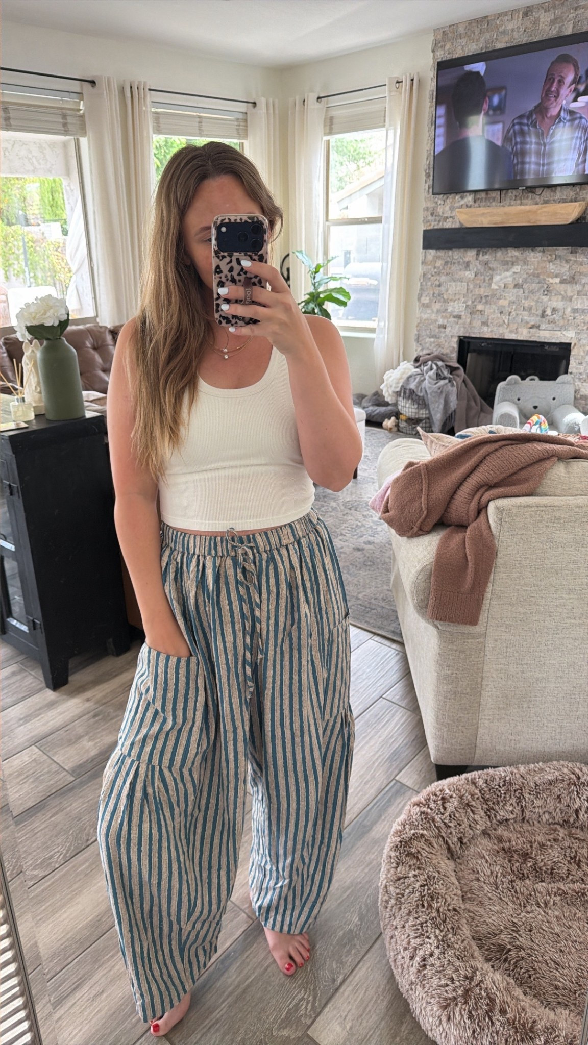 Postpartum friendly outfit - these pants are the perfect for spring and summer

#LTKmomlife #LTKootd #LTKBump