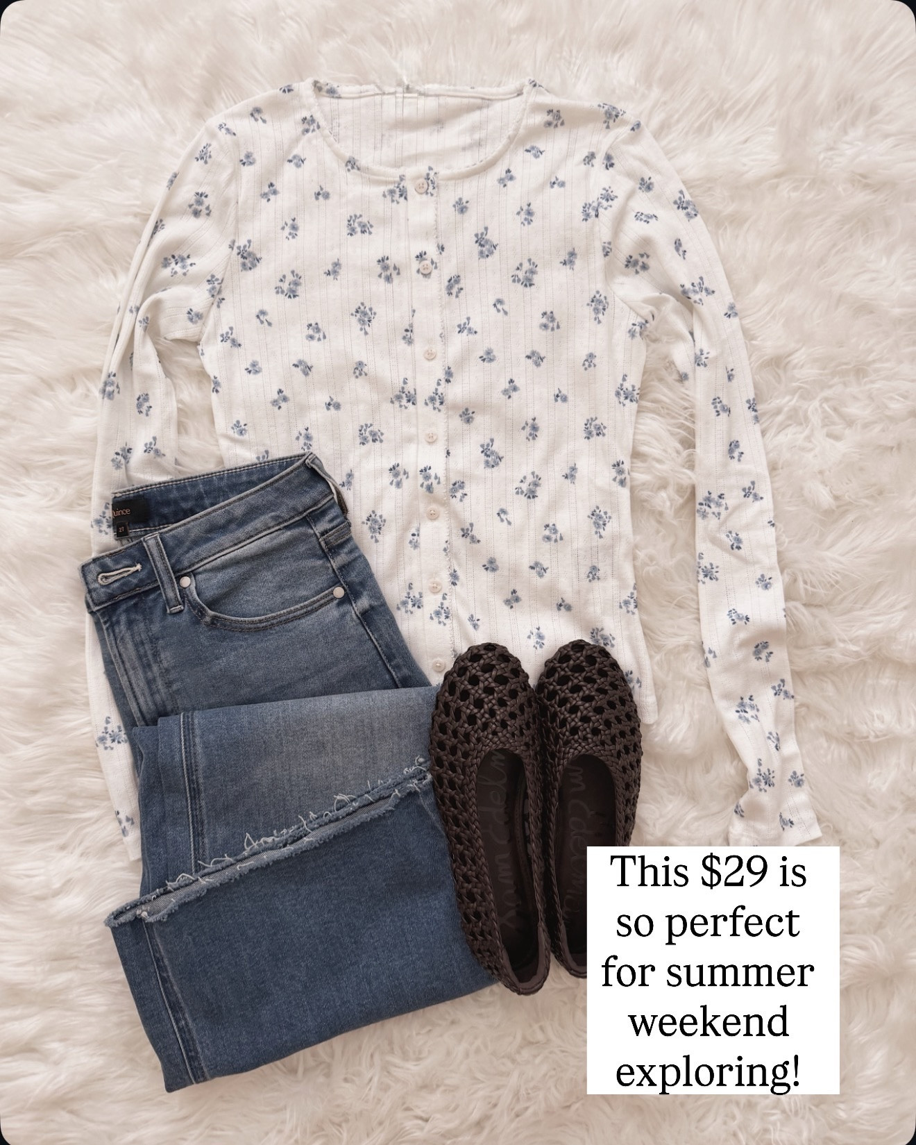 I'm obsessed with how this floral top instantly makes any casual outfit feel more intentional.

summer floral top weekend casual outfit denim shorts comfortable style flattering fit feminine details vacation ready relaxed weekend look

#LTKSeasonal #LTKmomlife #LTKOver40