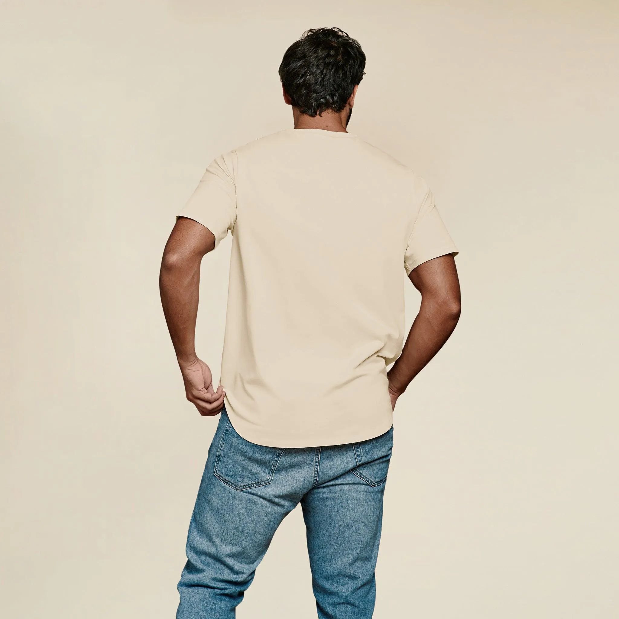 Men's Short Sleeve Curved Hem T-Shirt - Bone - nuuds | nuuds