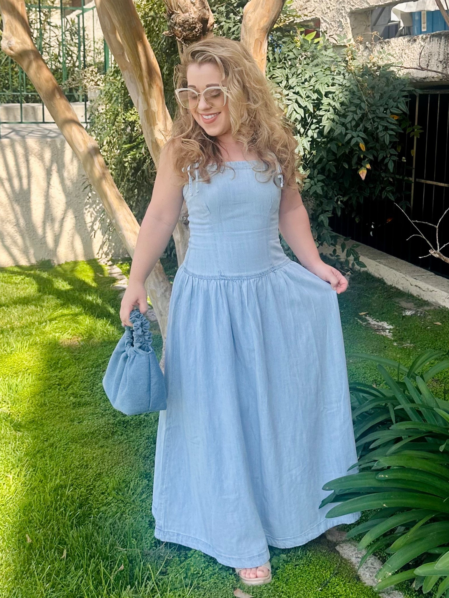 Soft denim feels so good for spring!🌼 

#LTKSeasonal #LTKPetite #LTKootd