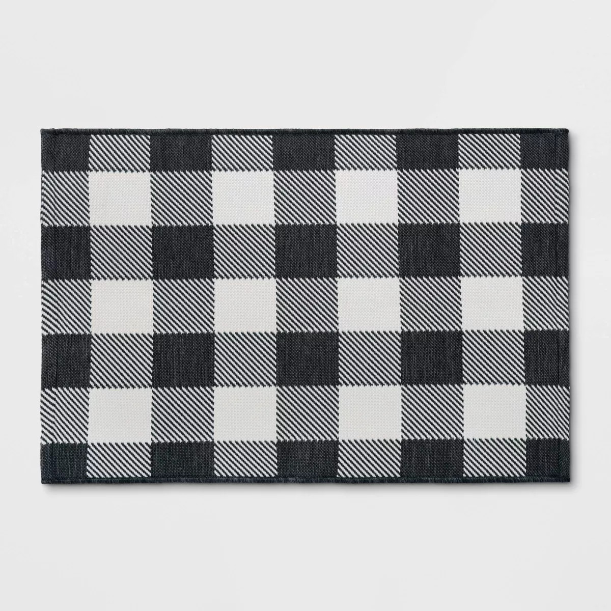2'x3' Washable Reversible Scatter Indoor/Outdoor Accent Rug Black/White - Threshold™: Check Pat... | Target
