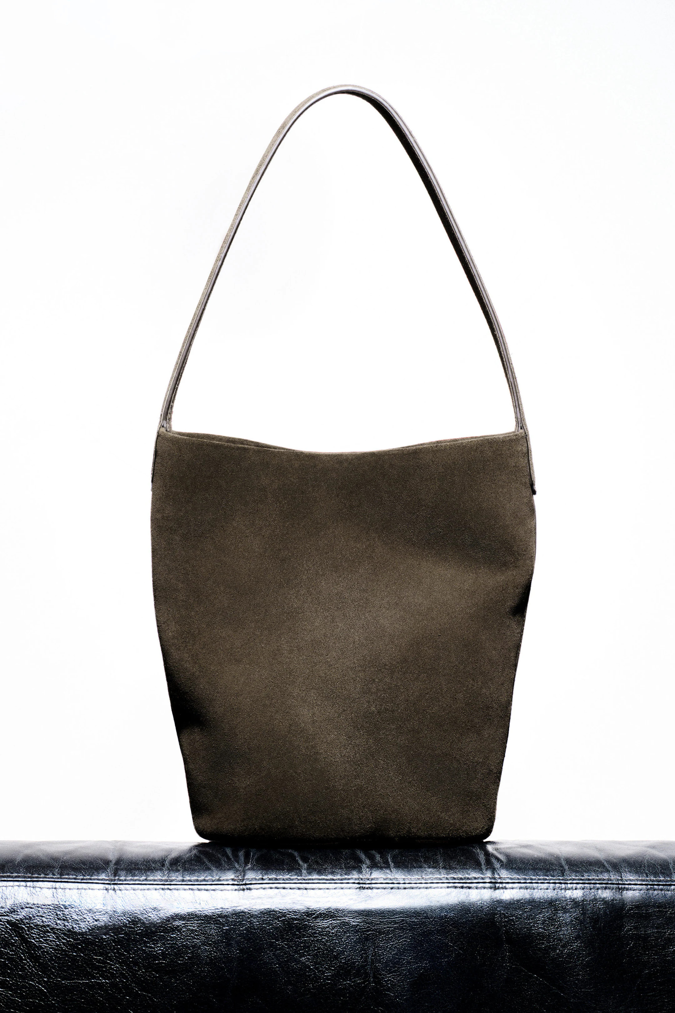 PARADIGM MINI TOTE BAG - SUEDE - DARK BROWN | COS GB | COS UK