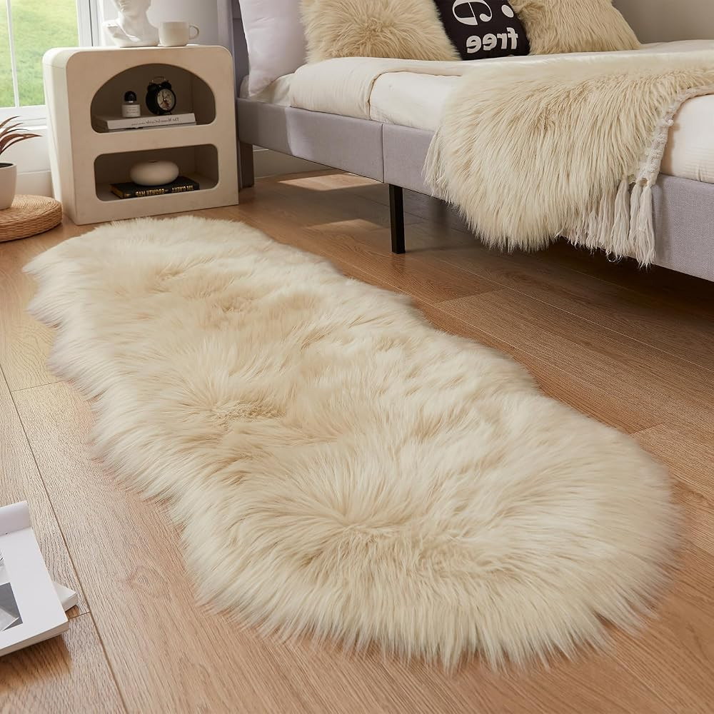 AMTOVO Faux Sheepskin Rug, Beige Ultra Soft Fluffy Shag Area Rug, 2 x 6 ft Faux Fur Rug for Bedro... | Amazon (US)