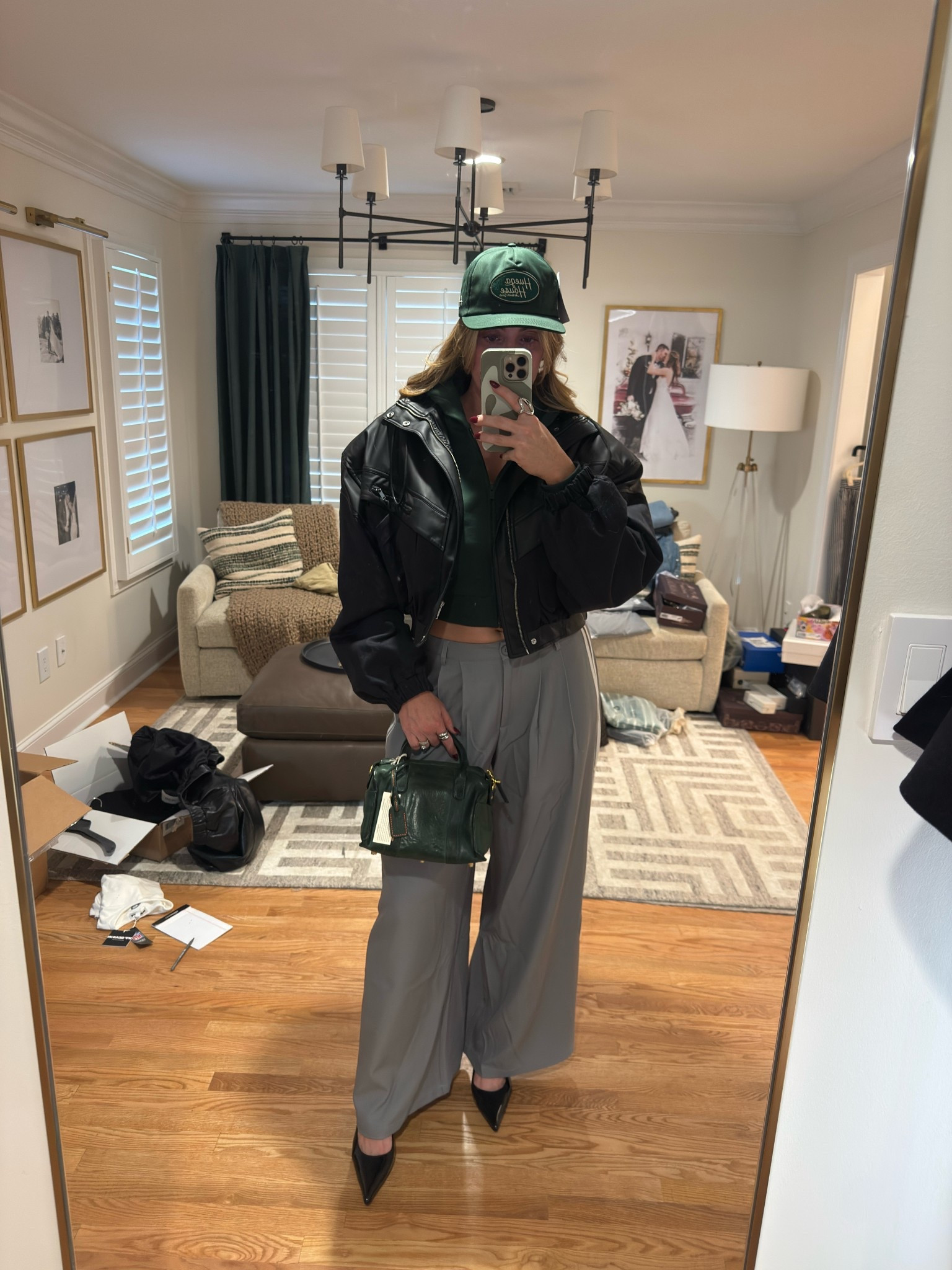 Game day! 💚

#LTKStyleTip #LTKgrwm #LTKSeasonal