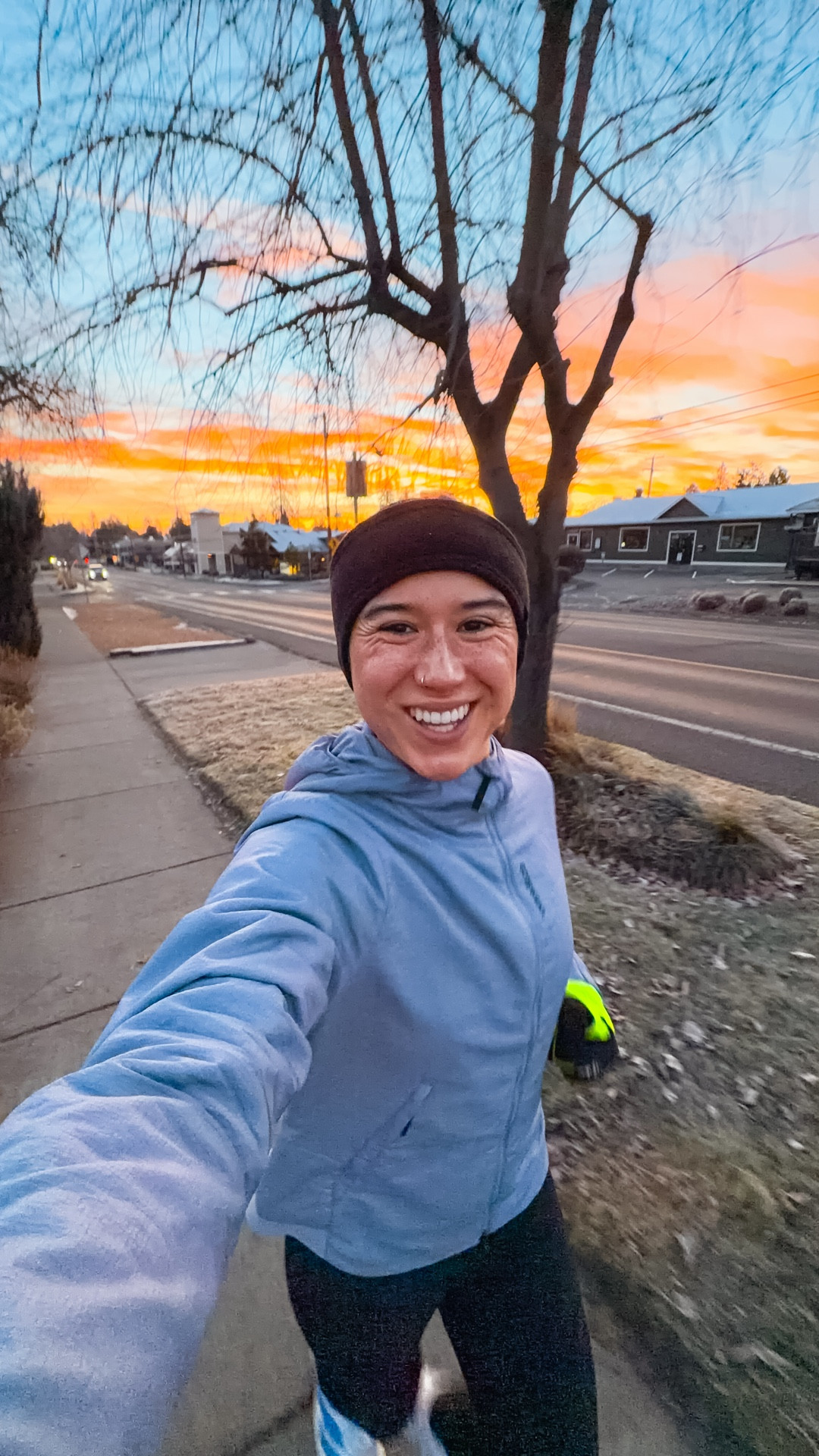 Bundling up for a comfortable 26F degree sunrise run!! 

#LTKActive #LTKGiftGuide #LTKfitnessgoals