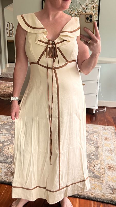 Now i just need to book that European summer vacation. This linen dress needs to spend a night in Italy or Spain sipping wine and eating ridiculously good food  

#LTKSeasonal #LTKMidsize #LTKOver40