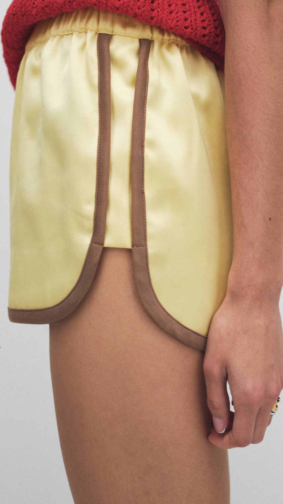 These yellow satin shorts!!!

#LTKootd