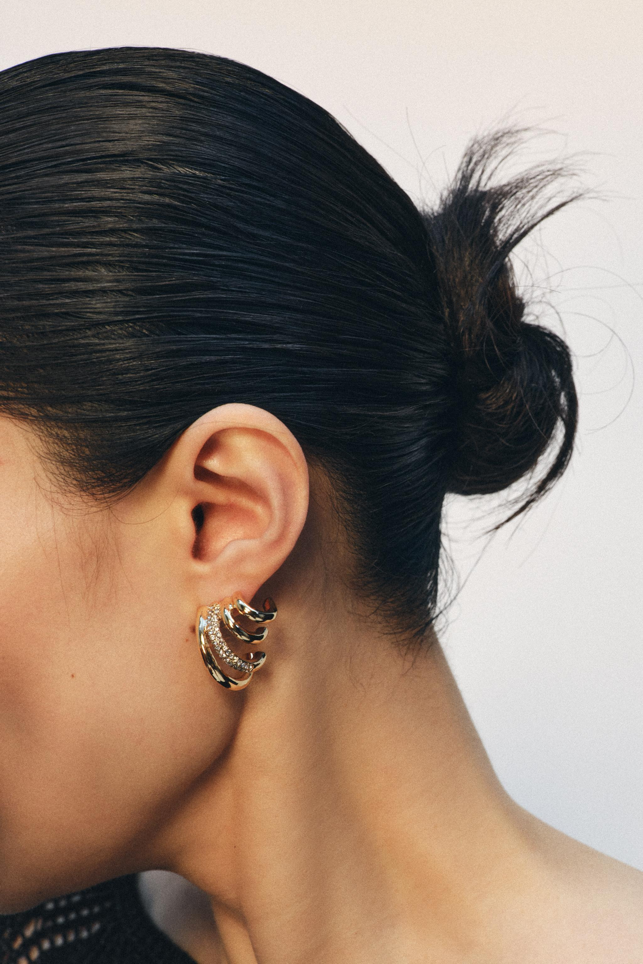 EARCUFF-OHRRINGE MIT GLITZER | Zara DE