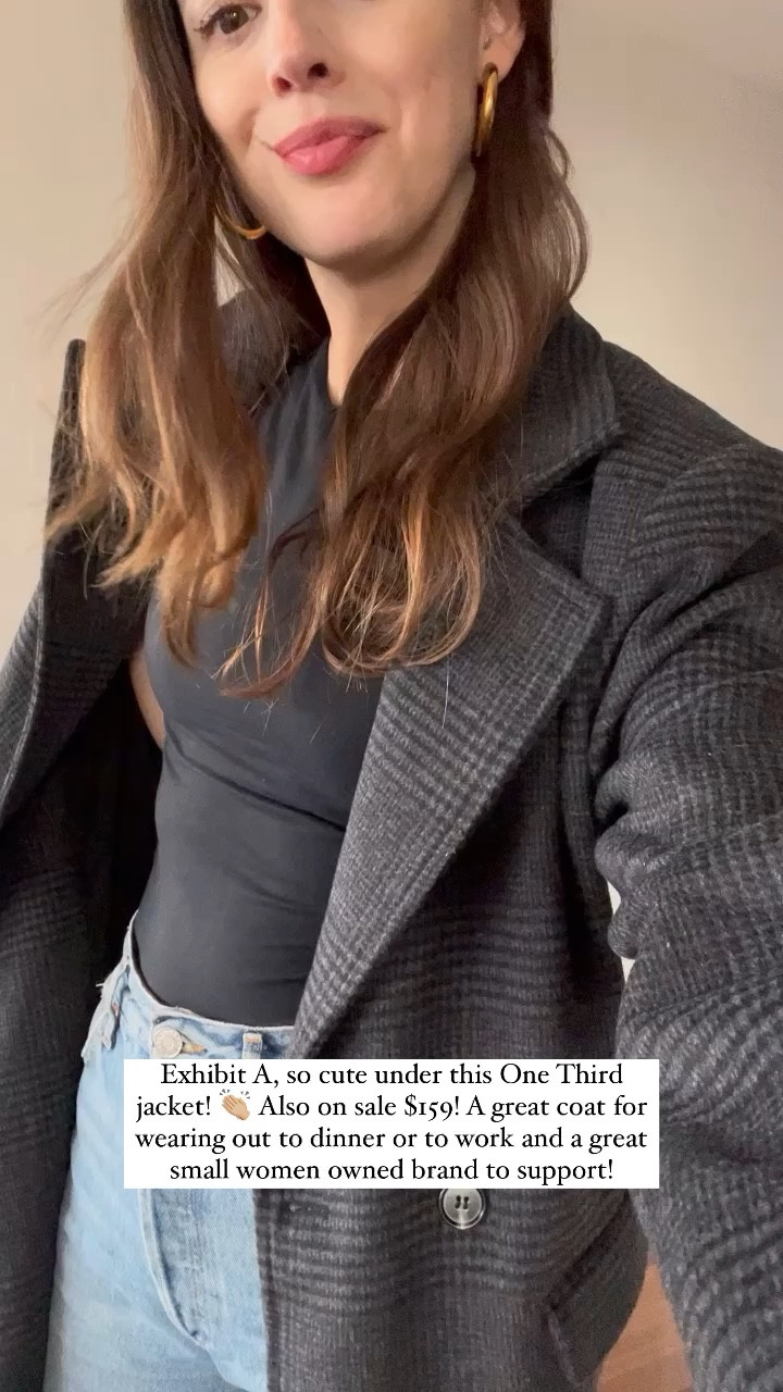 Abercrombie matte tee and one third jacket on sale 😍 (Comes in cropped/regular and also long sleeve and short sleeve!) Wearing small in both. TTS. Jeans also on sale, wearing 26 (TTS) 