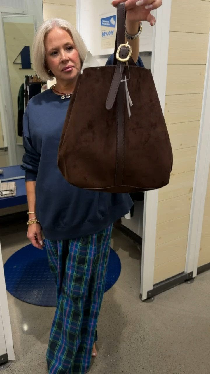 Old navy fall picks! Love this bag!!
- 

Old Navy fall try on haul!
-
chic outfit, mom life, fashion over 50, over 40 fashion, fall fashion, what to wear, outfit inspo, fall style, workout clothes, casual outfit, button up, plaid, gingham print, patterns, jackets, old navy fall, old navy style, bag, purse, accessories

#LTKootd #LTKSeasonal #LTKOver40