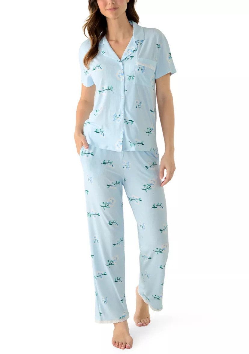 Women's Short Sleeve Cropped Notch Pant Set | Belk