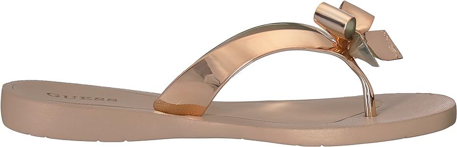 Guess Women's TUTU9 Flat Sandal | Amazon (US)