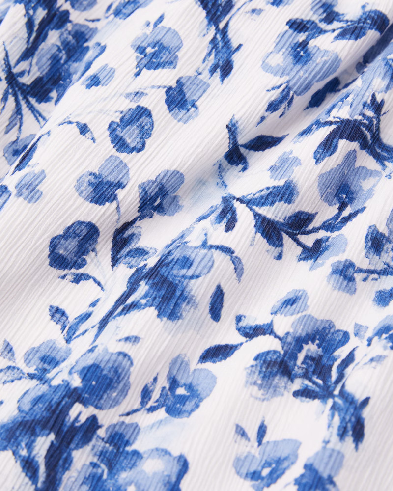 Crinkle Textured Puff Sleeve Top | Abercrombie & Fitch (US)