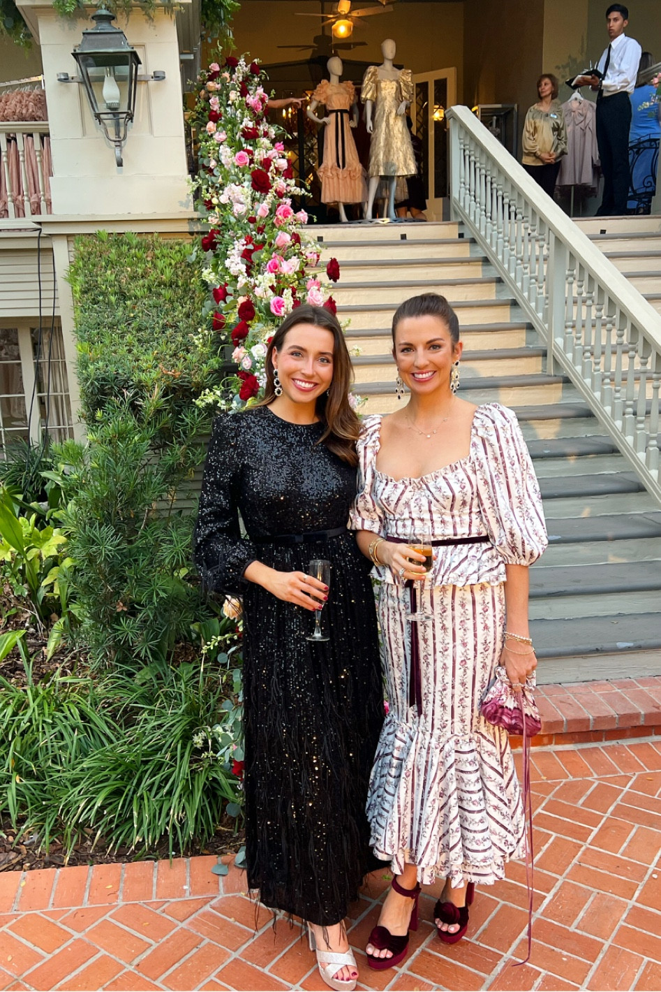 Shop our outfits 

#LTKshoecrush #LTKHoliday #LTKstyletip