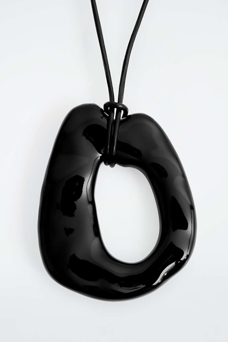 MOLTEN PENDANT NECKLACE | COS (US)
