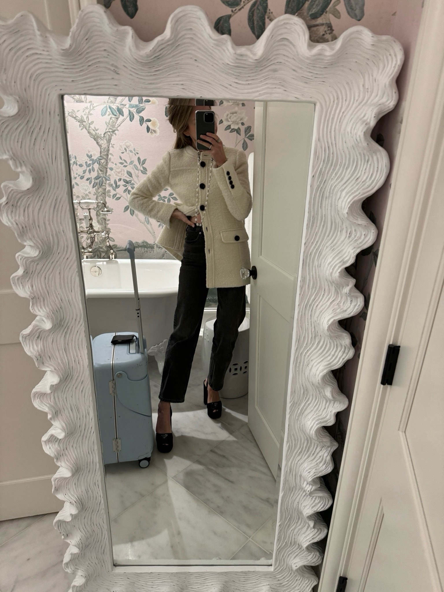 Here’s the outfit I recreated. Jacket is on sale! 