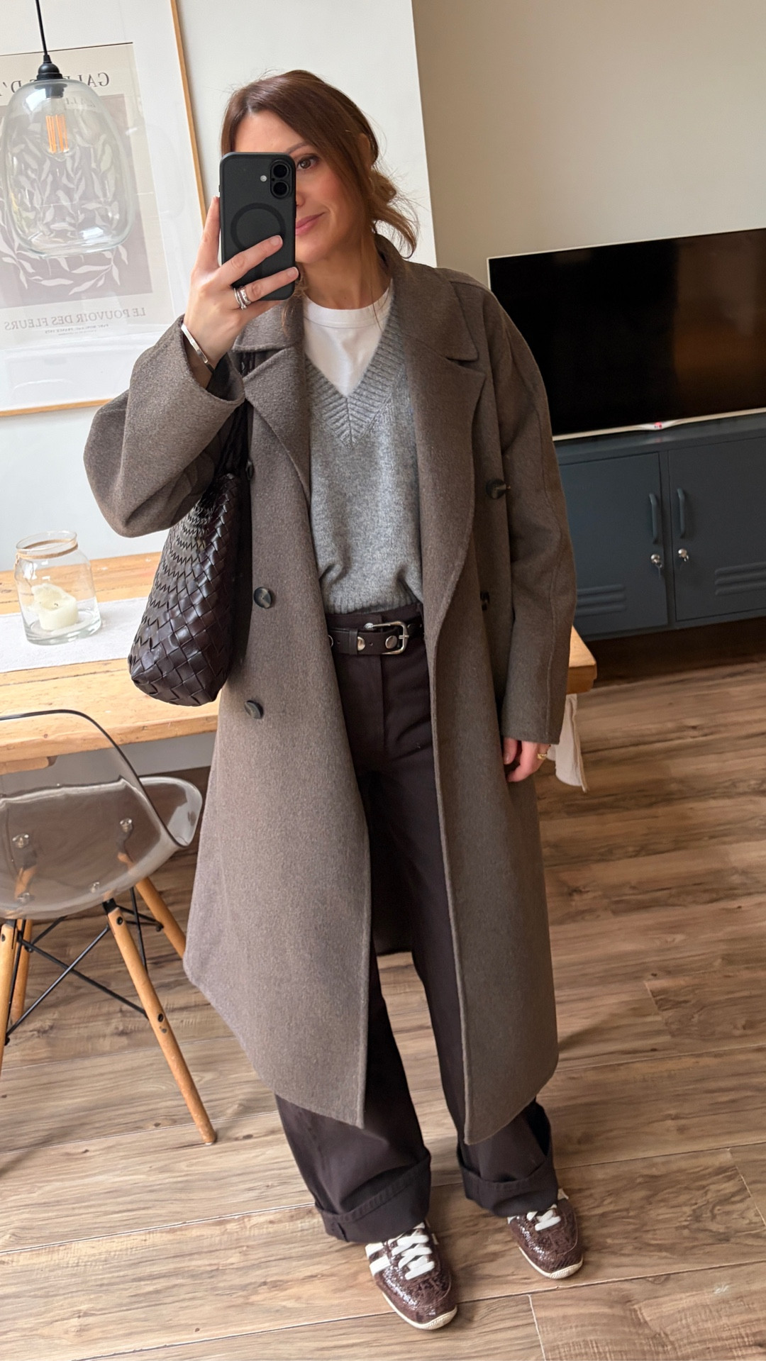 What I wore to go shopping, brown barrel shape jeans, grey v neck jumper (size small) brown coat, size xs.

Minimal outfit, tonal outfit, studded belt, mixed metal, neutral outfit, brown outfit 

#LTKuk #LTKwinter