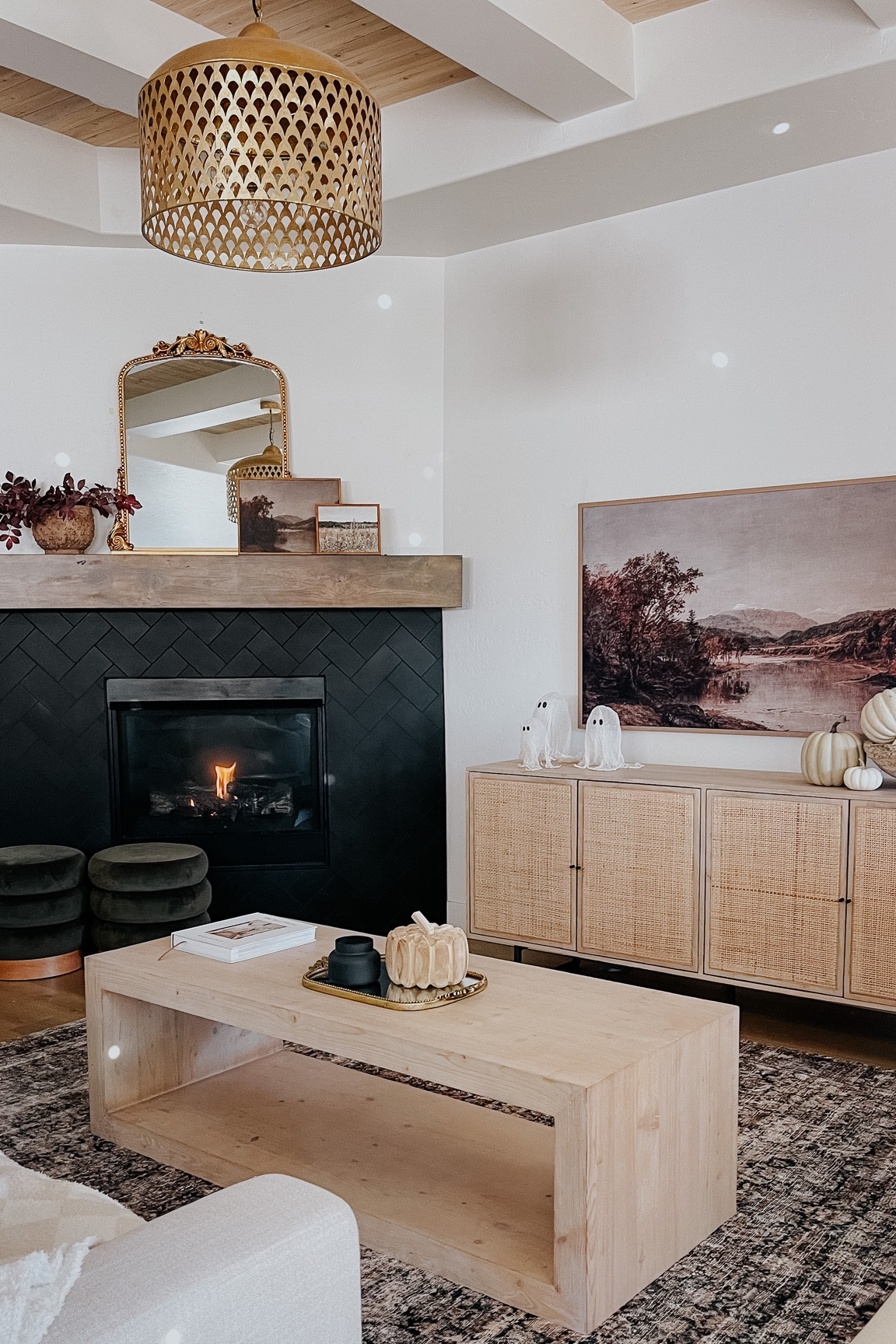 Fall home decor
Fall living room
Halloween decor

#LTKsalealert #LTKSeasonal #LTKhome