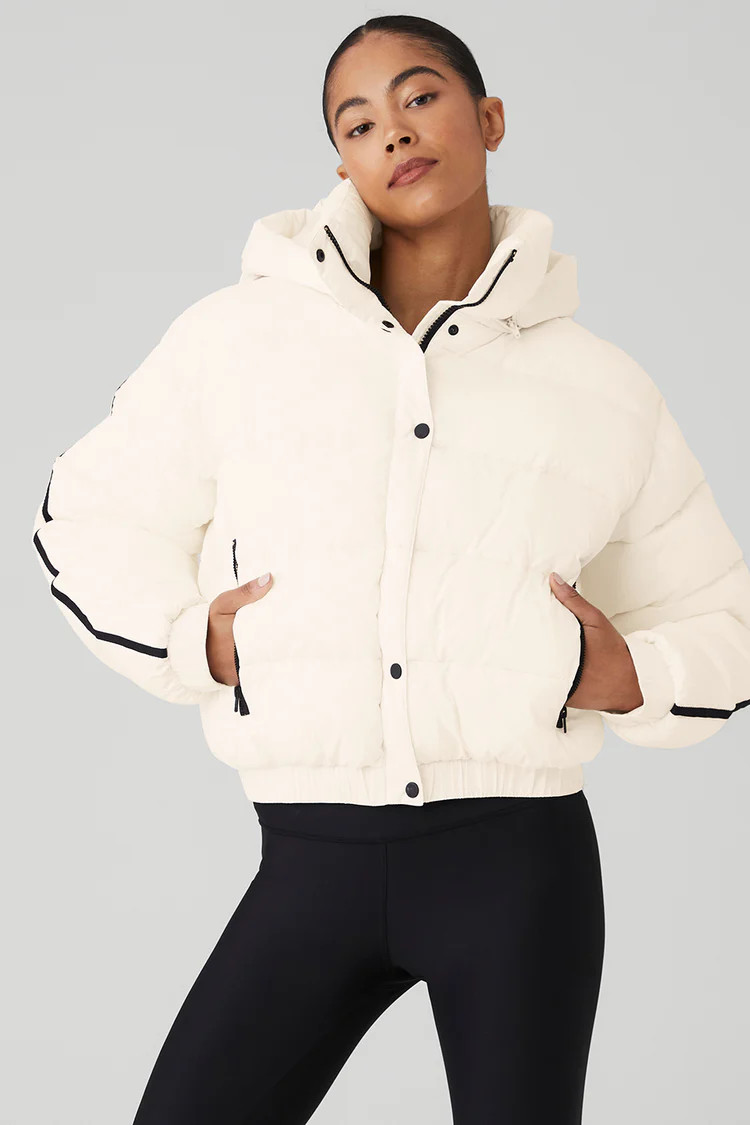 Aspen Love Puffer Jacket - Ivory | Alo Yoga (US)