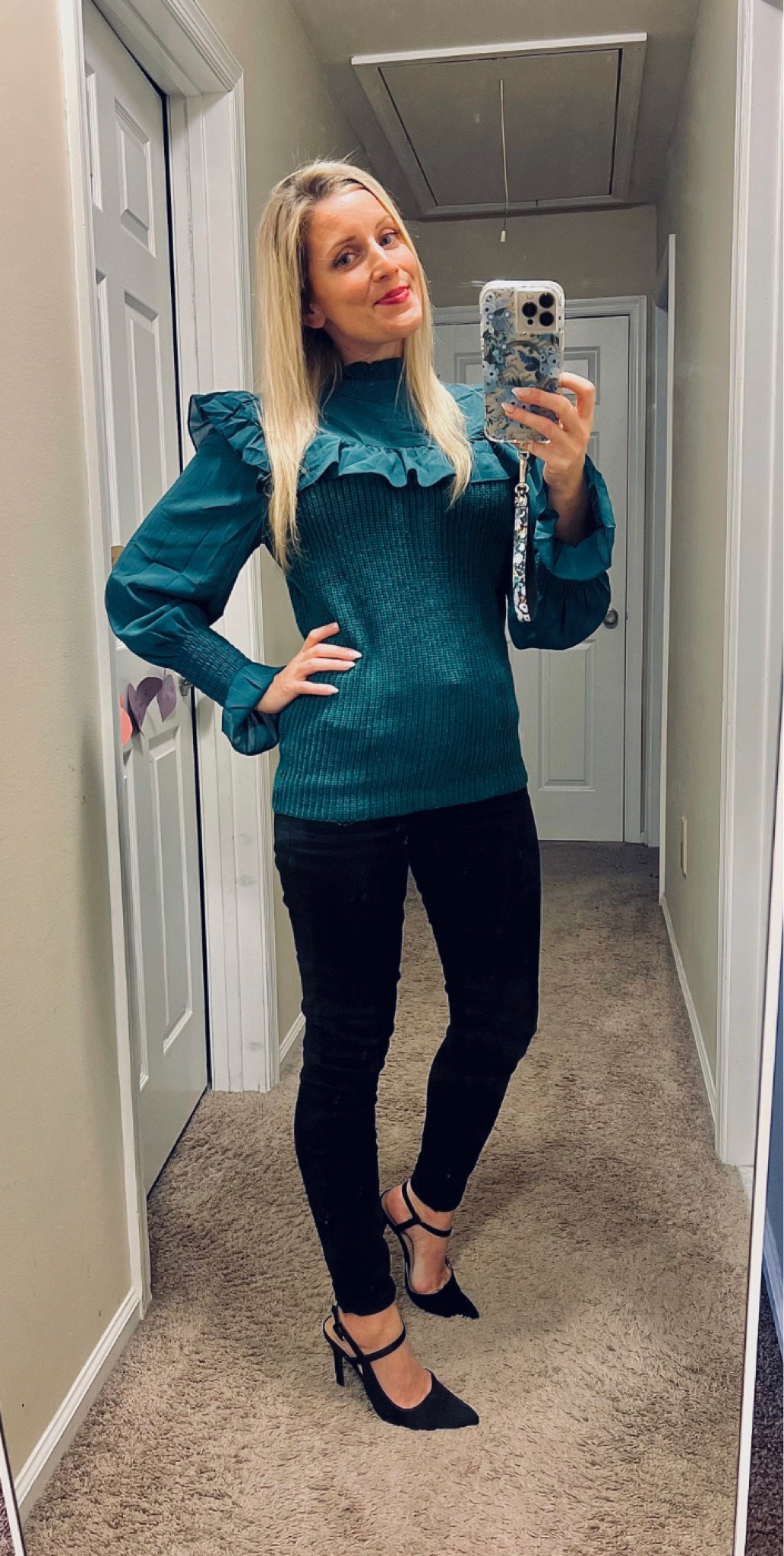 Amazon holiday styles ✨

#amazon #amazonfashion #holidayfashion #holidaystyles #womensfashion 

#LTKfindsunder50 #LTKHoliday #LTKstyletip