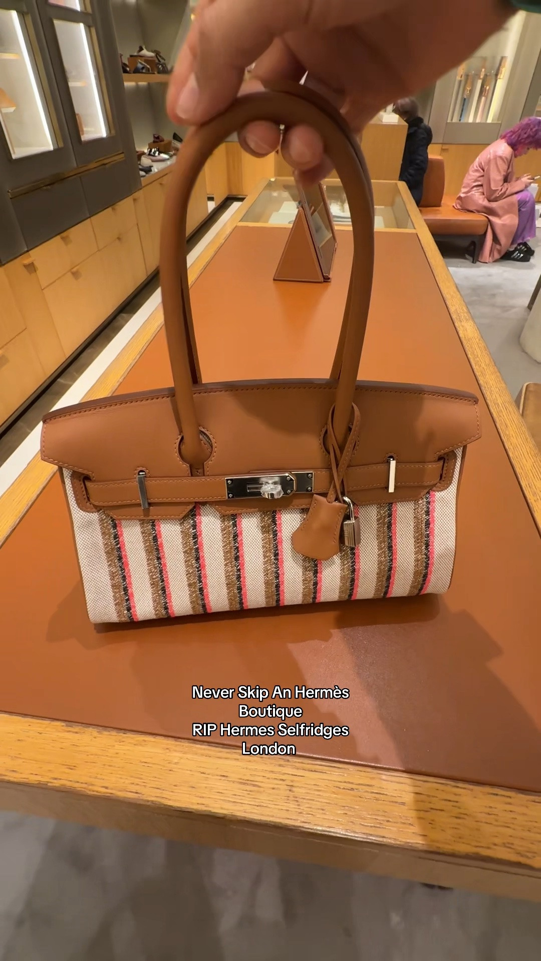 My last trip to Hermès Selfrdiges RIP you were so good to me. 😢 #hermes #hermesselfridges #neverskipanhermesboutique #shopaholic  #creatorsearchinsights @Selfridges

#LTKTravel #LTKvlog #LTKdayinmylife