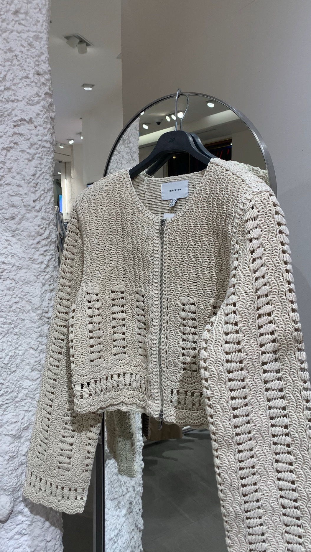 Gorgeous crochet pieces for Spring/Summer season 🖤

Tags: Spring summer outfit, spring summer fashion, capsule wardrobe, high street, crochet top, crochet dress, crochet cardigan, crochet jacket, H&M new in, embroidery, embroidered top.

#LTKsummer #LTKspring #LTKstyletip