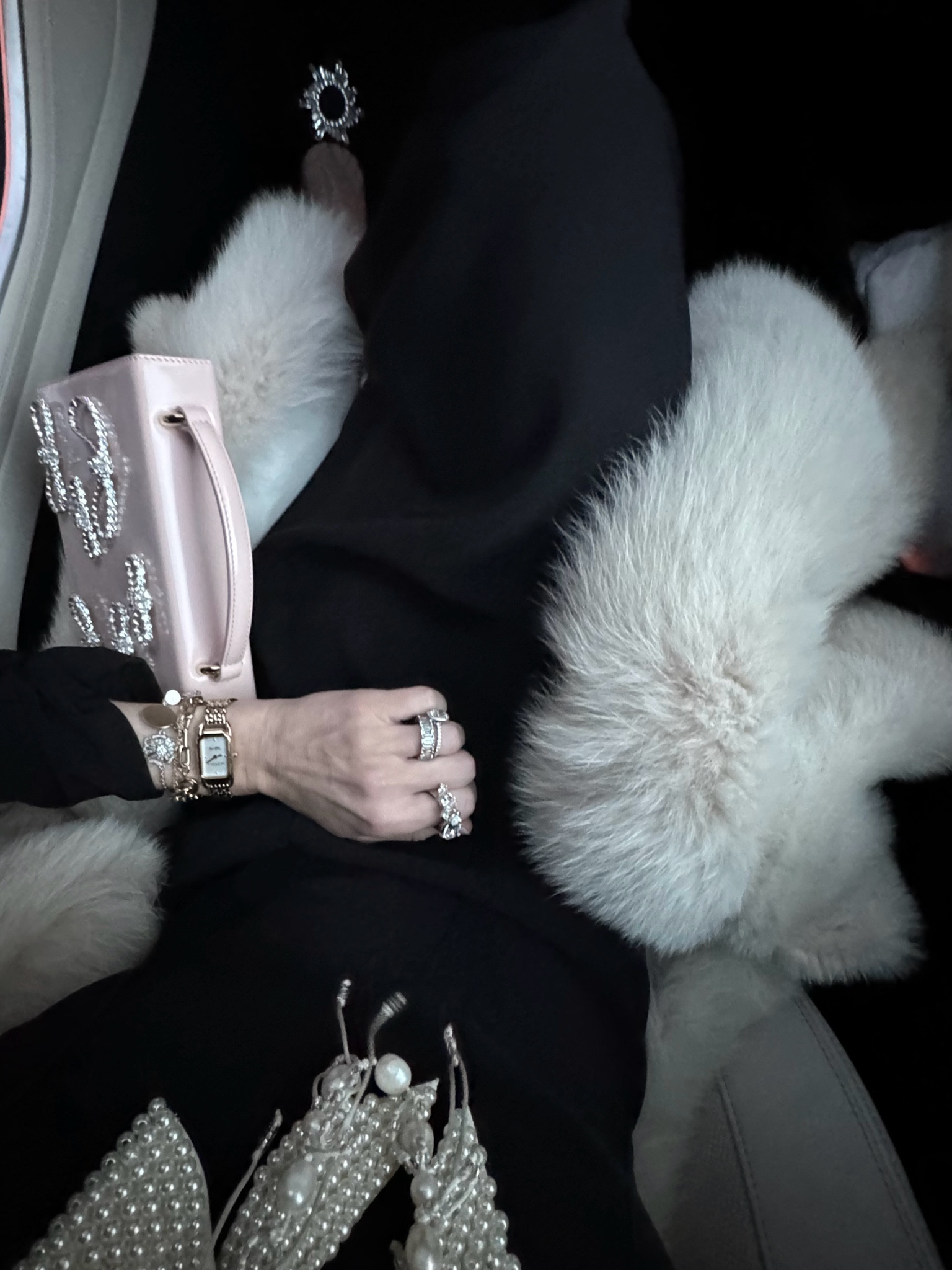 The bracelet watch that’s making everyone do a double take. Under $300 and wearable day to night. Comment WATCH for links xx 

@dillards @coach #dillards #coach #dillardsaccessories #sponsored