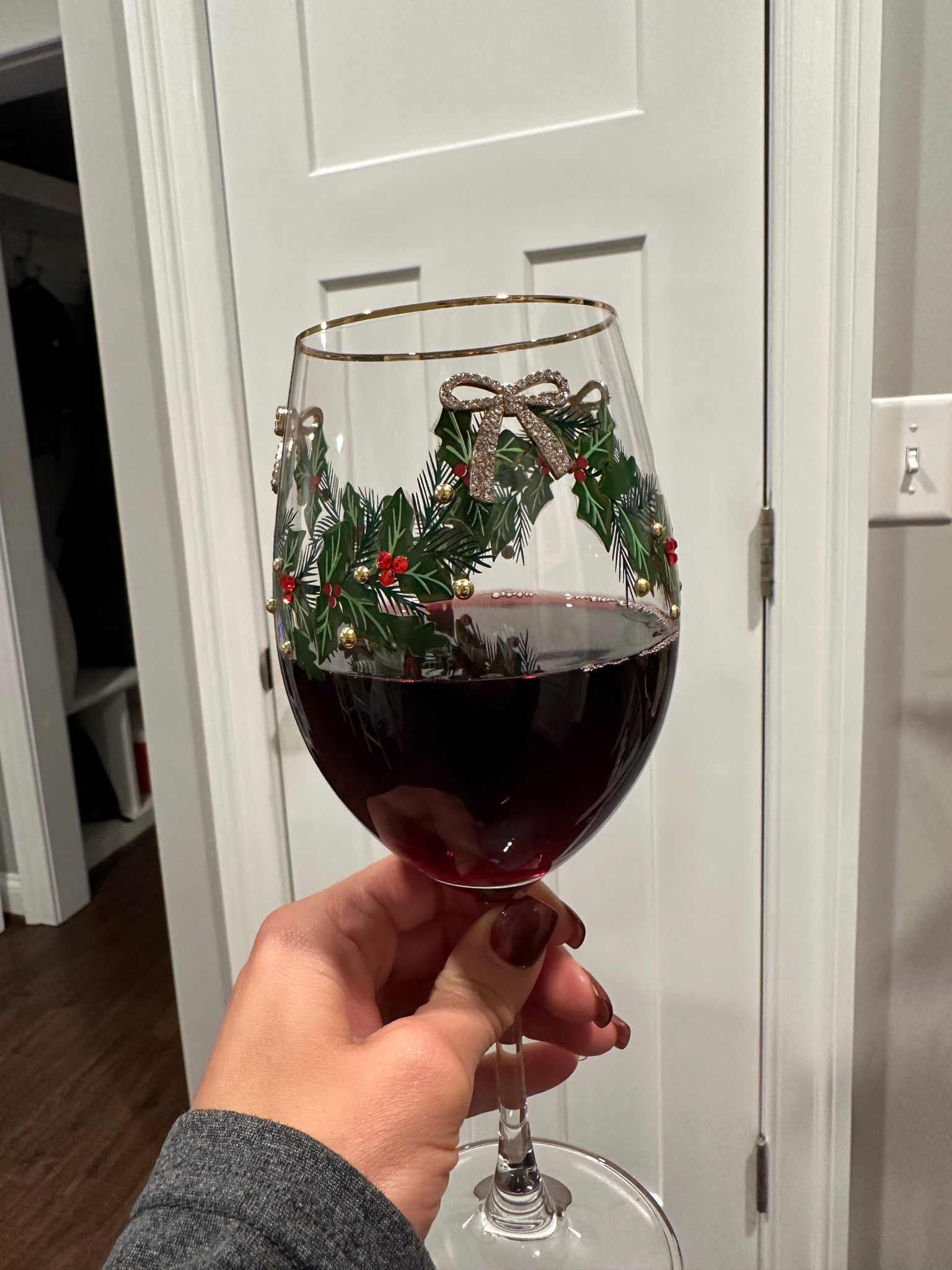 Christmas wine glass!! Original from TjMaxx but linking similar options 🎄

#LTKSeasonal #LTKHoliday #LTKFindsUnder50
