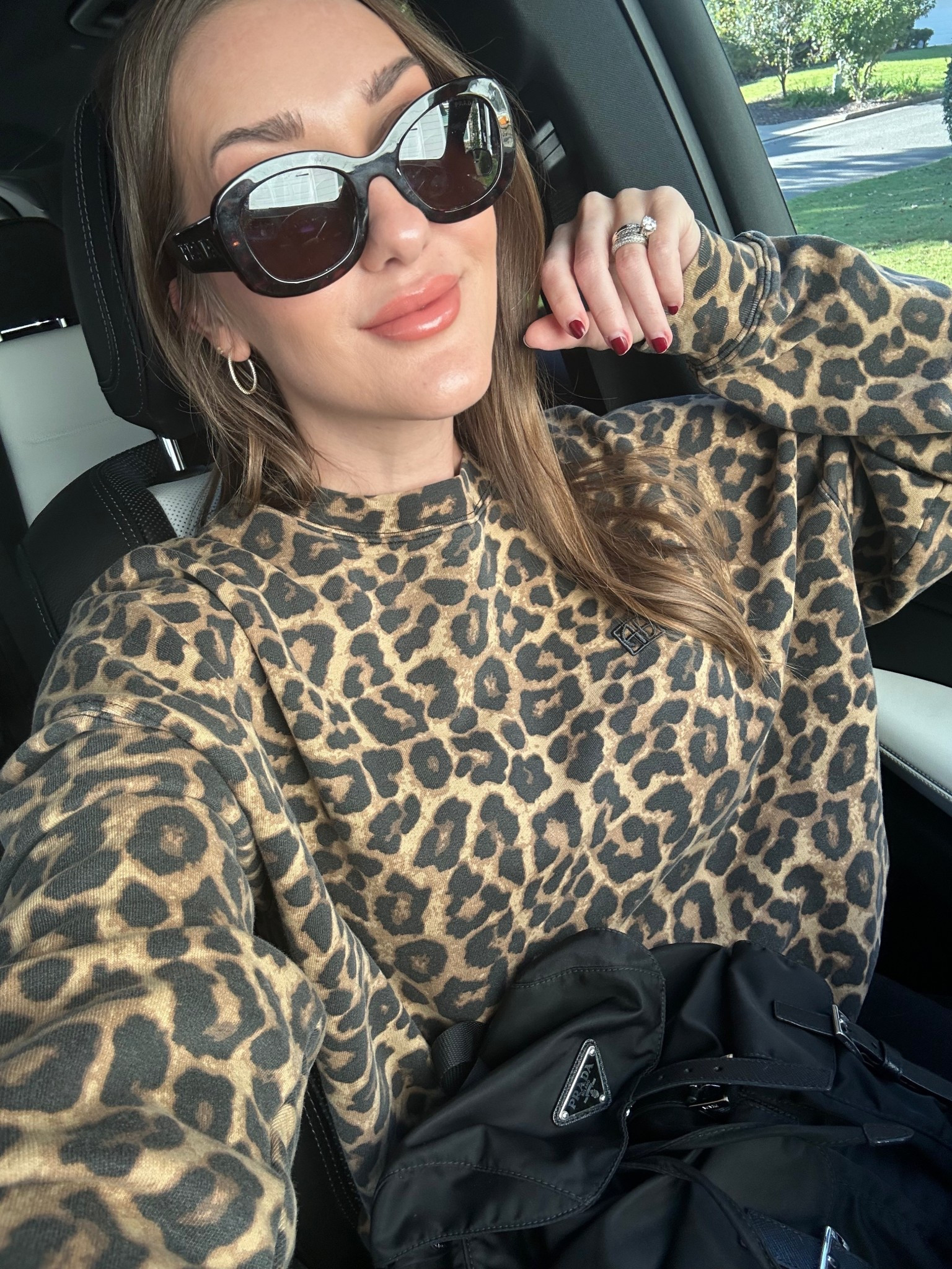 My cute leopard sweatshirt from my “Best of 2025” YouTube video this week 💕 this may be one of my fav things I bought all year 
Medium 

#LTKootd