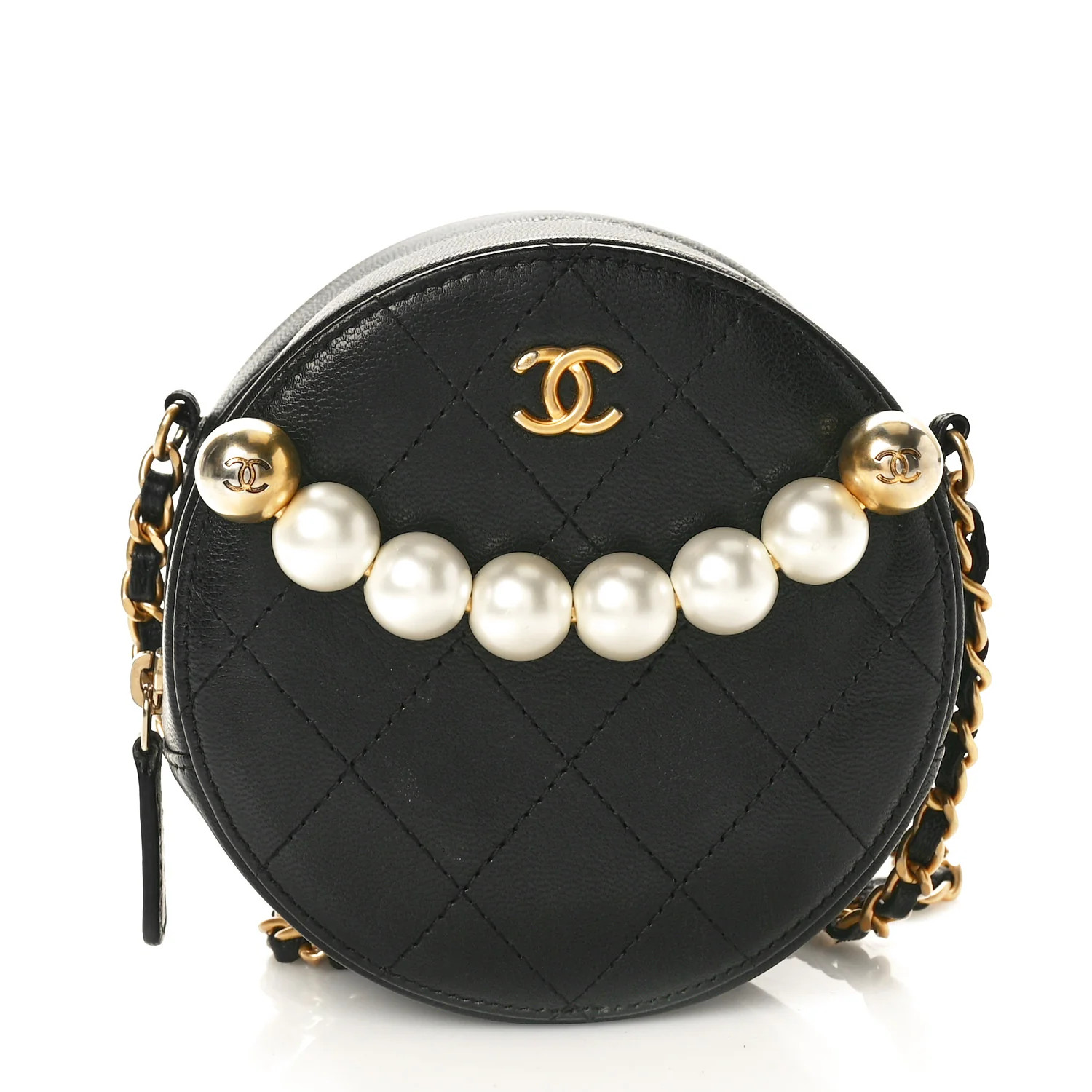 Goatskin Quilted Chic Pearls Chain Round Clutch With Chain Black | FASHIONPHILE (US)