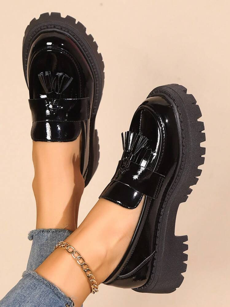 Spring & Autumn Patchwork Leather Slip-On Loafers, Commuting & Vacation Versatile Casual Elegant Lady Personalized Fashion Waterproof Platform Comfortable Solid Color Tassel Flats | SHEIN