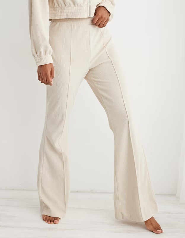 Aerie Groove-On Rib Velour Flare Pant | Aerie