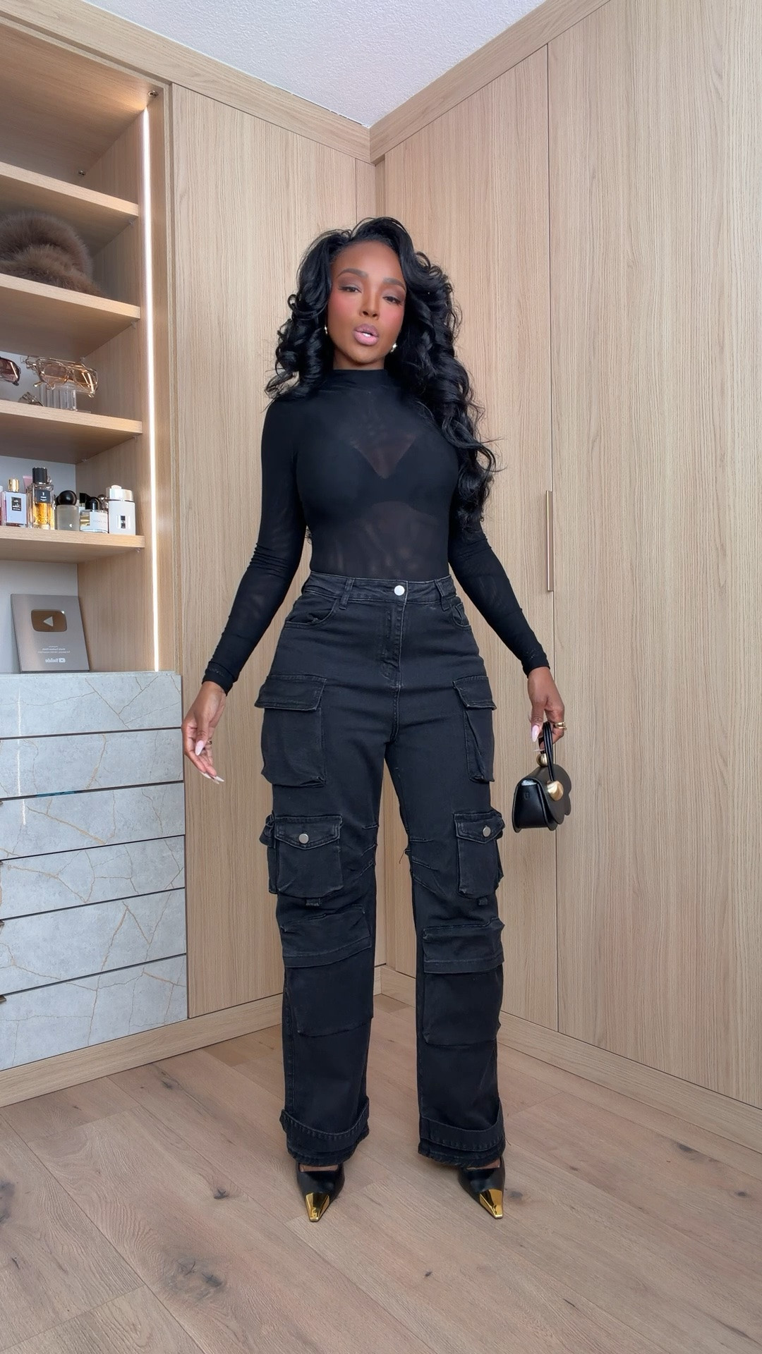 Scroll to shop 👇🏽 Everything from this look is linked below ✨  

Size Small | 5’4” | 140 lbs  

📲 Download the FREE LTK app & follow @kirasfashionfinds  

Petite summer outfit, women’s outfit ideas, everyday style, affordable fashion, summer fashion  #LTKPetite #LTKootd #LTKSeasonal
