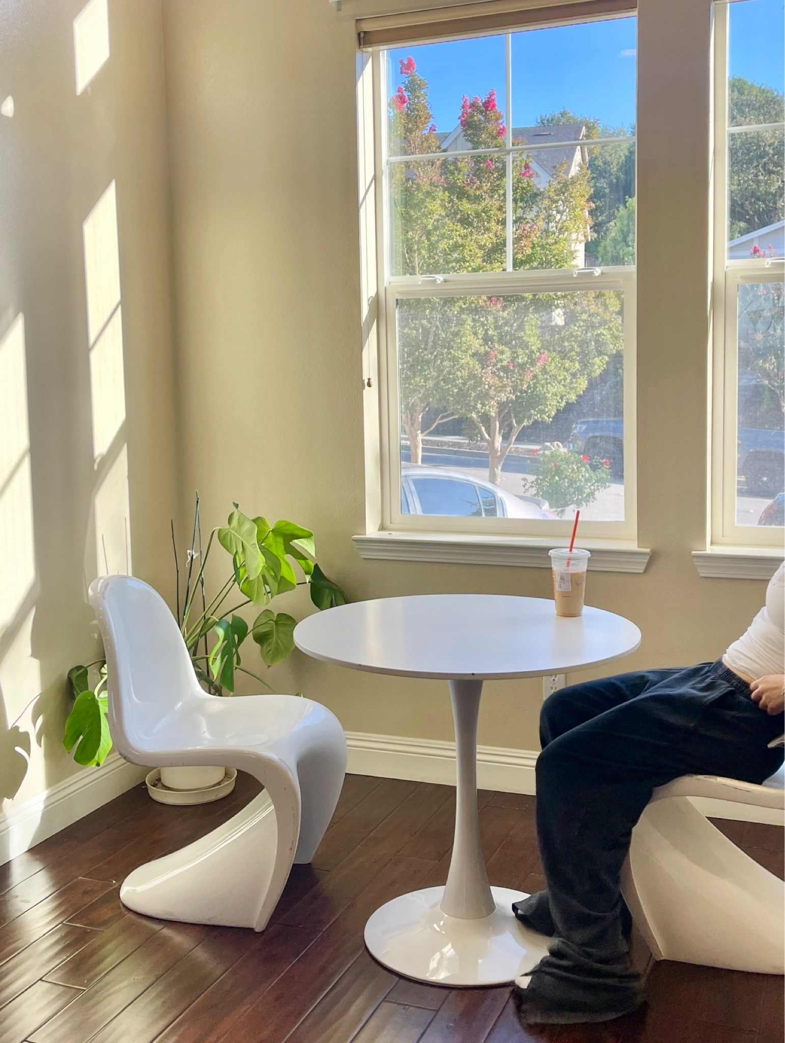 slowly getting my bfast nook together🥞🍽️🪑


#LTKfitness #LTKhome #LTKparties