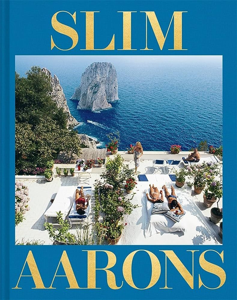 Amazon.com: Slim Aarons: The Essential Collection: 9781419746161: Waldron, Shawn, Aarons, Slim, G... | Amazon (US)