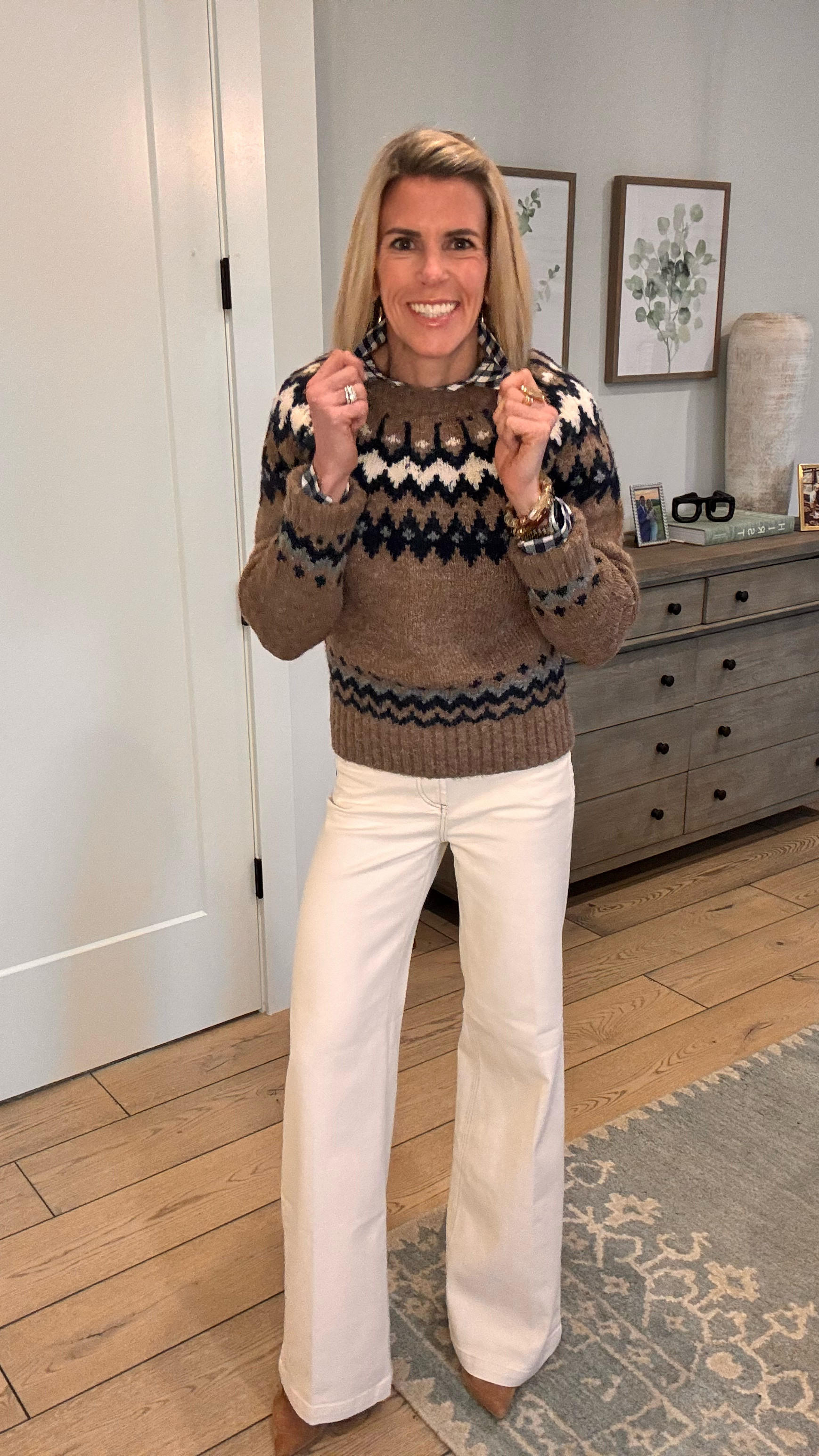 This could be your new go to winter outfit 🙌🏻 these jeans give you legs for days and these colors in the sweater are A+++

#LTKOver40 #LTKWorkwear #LTKStyleTip